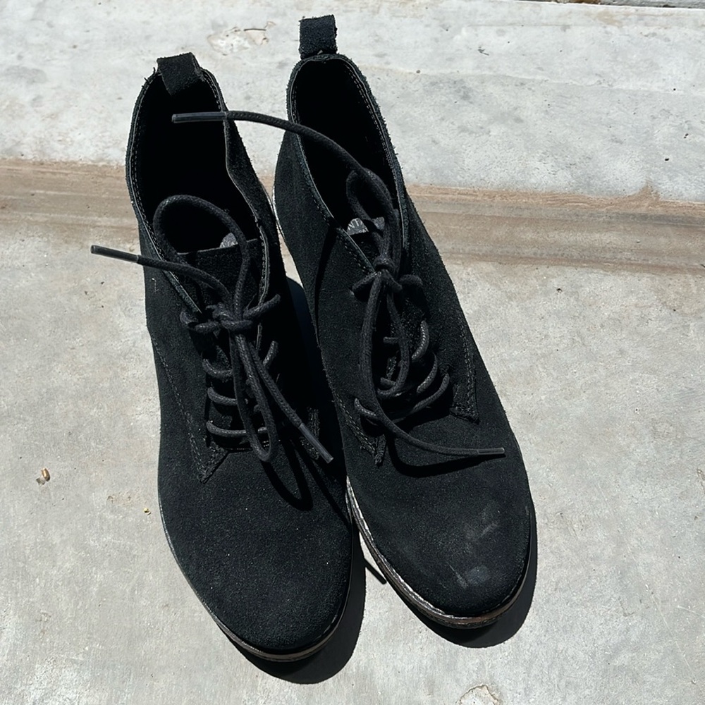 White Mountain black suede lace up wedges